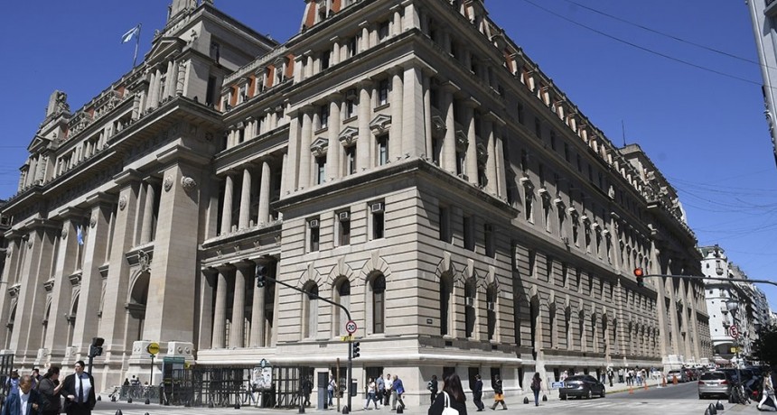 La reforma de la justicia para terminar con la judicializaci&oacute;n de la pol&iacute;tica y viceversa