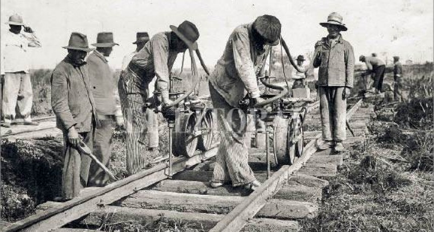 Lanzan convocatoria para reconstruir la historia del ferrocarril en Campana