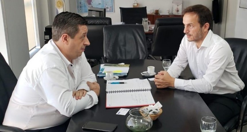 Abella mantuvo una importante reuni&oacute;n en busca de fondos para obras de agua corriente y cloacas