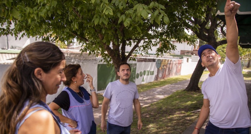 Movimientos sociales y municipio acondicionan edificios educativos