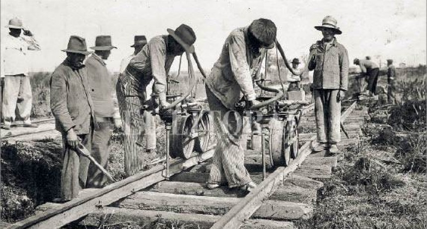 Sigue abierta la convocatoria para reconstruir la historia del ferrocarril en Campana
