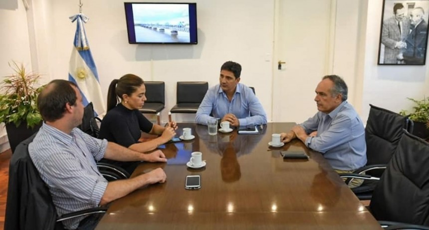 &ldquo;La recuperaci&oacute;n del ferrocarril es clave para facilitar el traslado de muchos vecinos a la Capital&rdquo;