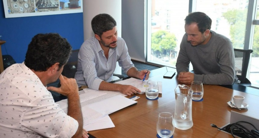 Abella gestiona ante ABSA la extensi&oacute;n de las redes de agua y cloacas 