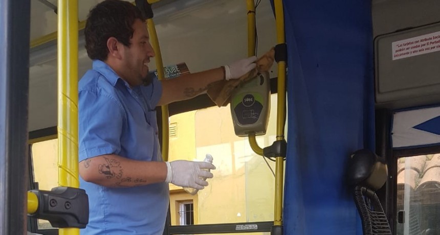 Transporte p&uacute;blico: las empresas locales refuerzan las tareas de higiene 
