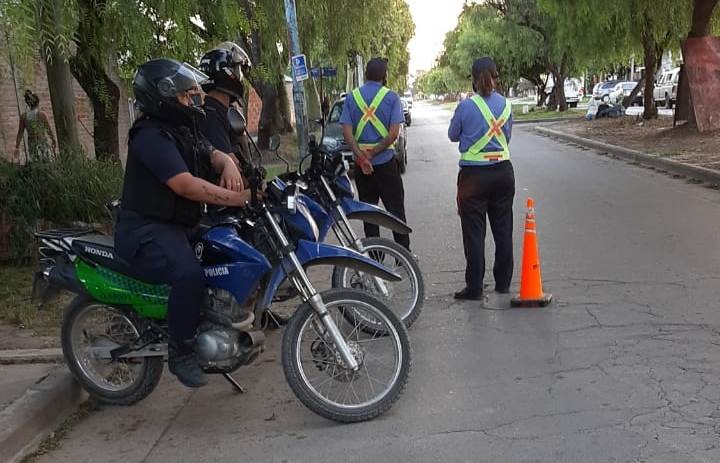 Refuerzan los operativos contra “motochorros” en el barrio Siderca