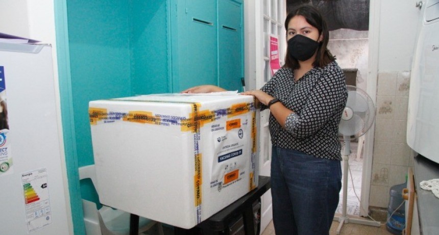 Desde hoy, Docentes serán vacunados en el Punto IOMA