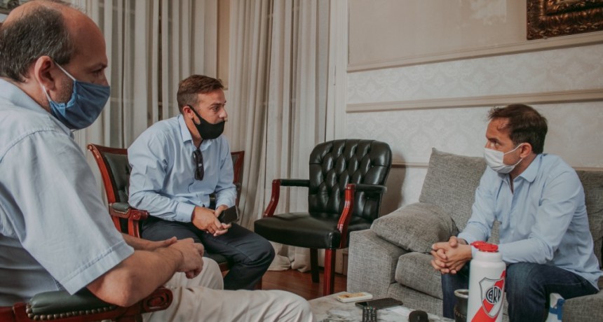 El Intendente se reunió con el nuevo gerente local del banco Santander 