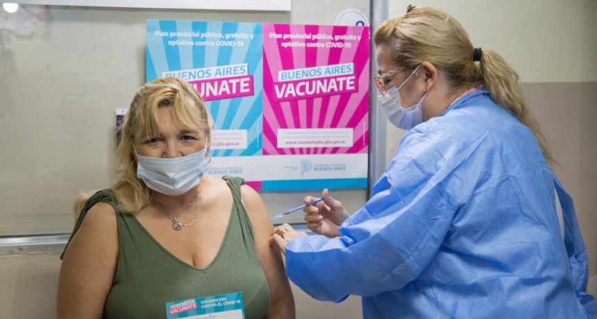 El turno para la segunda dosis se informará  por los mismos medios que el primero