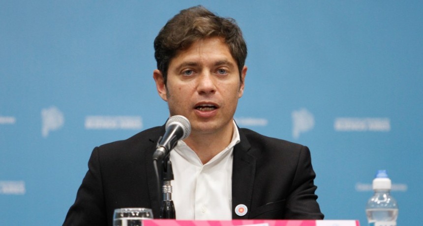 Kicillof:  Mientras avanzamos con la campaña de vacunación, están haciendo una campaña sucia