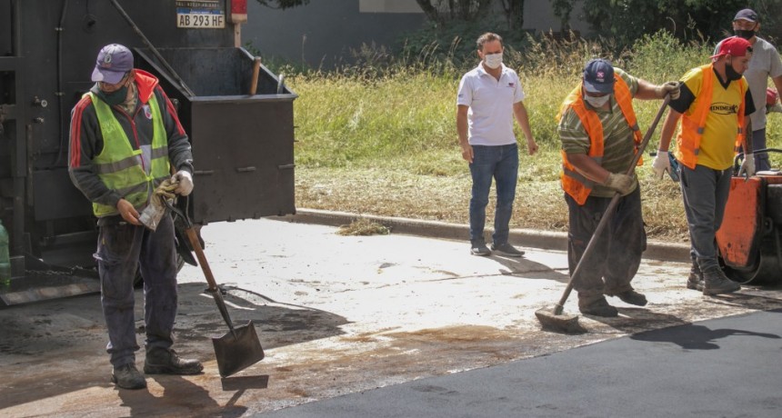 El Municipio sigue adelante con los trabajos de bacheo en distintos puntos de la ciudad
