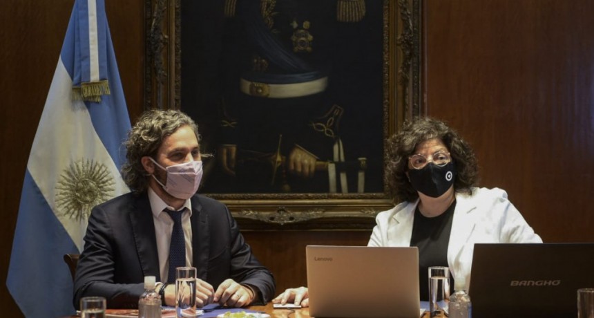 Especialistas avalaron decisión del Gobierno de diferir segunda dosis de la vacuna contra coronavirus 