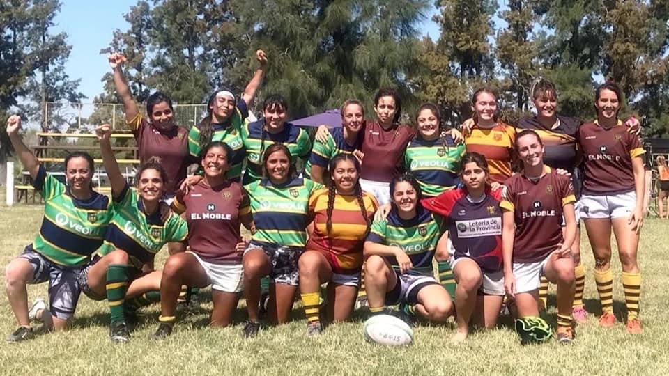 El rugby femenino del Club Ciudad de Campana tuvo su primer encuentro amistoso