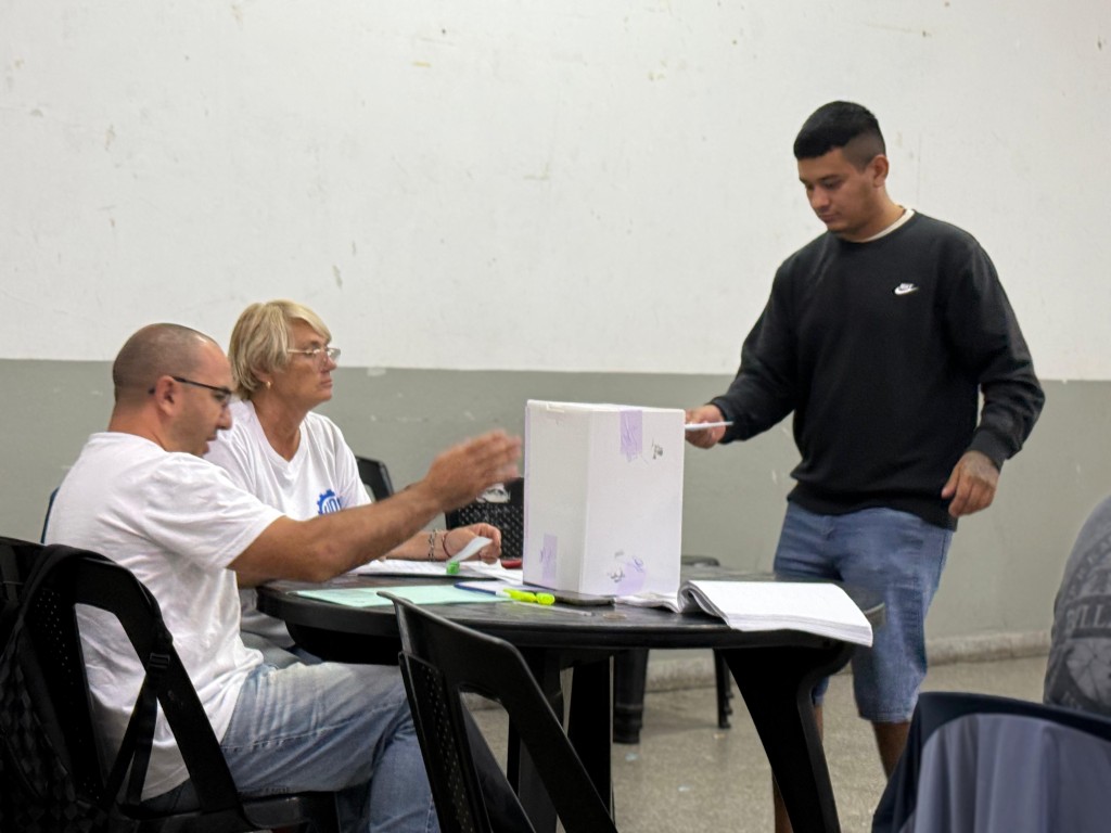 Abel Furl&aacute;n llam&oacute; a una participaci&oacute;n masiva de los trabajadores: &ldquo;Hay un sector que no quiere que se vote porque saben que en las urnas pierden