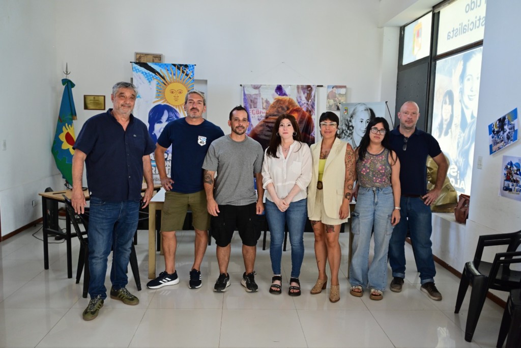 Soledad Alonso y serenos de buques celebran la victoria que lleg&oacute; tras un a&ntilde;o de lucha con una resoluci&oacute;n provincial 