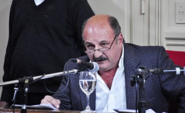 &ldquo;Lamento profundamente la situaci&oacute;n que le toca afrontar a la intendente Giroldi, pero debo preguntar qui&eacute;n gobierna a la Ciudad hoy&rdquo;