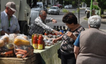 El pr&oacute;ximo martes, en la Plaza &ldquo;1&deg; de Mayo&rdquo;  El Programa &ldquo;Frutas y Verduras para Todos&rdquo; regresa a la Ciudad