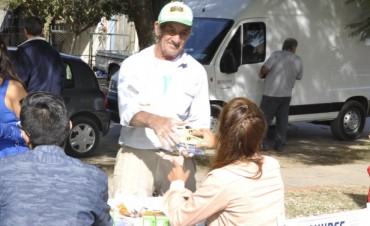 Vecinos de la ciudad se sumaron al intercambio de l&aacute;mparas de bajo consumo