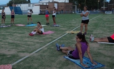 Hockey :  La Primera de hockey recibe el s&aacute;bado a Santa B&aacute;rbara
