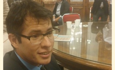 ELECCIONES 2015 Mart&iacute;n Deppeler habr&iacute;a convocado m&aacute;s de un centenar de J&oacute;venes Profesionales y Universitarios