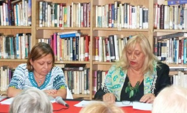Numeroso p&uacute;blico asisti&oacute; a la Charla &ldquo;El universo Bioy&rdquo;