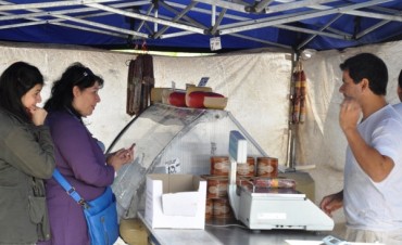 &ldquo;L&aacute;cteos para Todos&rdquo; permiti&oacute; a nuestros vecinos adquirir productos de calidad y a precios accesibles