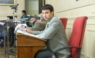 &ldquo;Necesitamos saber c&oacute;mo se controla el traslado y/o alquiler de los contenedores denominados &ldquo;Volquetes&rdquo;, comento Mariano Raineri