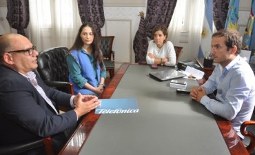 Telef&oacute;nica present&oacute; al Intendente un proyecto de inversi&oacute;n en redes digitales 