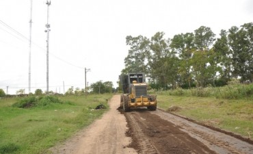 Cuadrillas municipales realizaron tareas en El Destino y Los Nogales