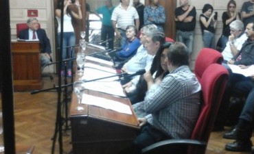 &ldquo;Desde nuestro bloque estamos sumamente preocupados  por la situaci&oacute;n laboral de nuestros vecinos&rdquo;