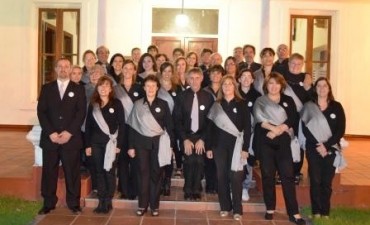 EL CORO DEL CLUB CIUDAD DE CAMPANA INCORPORA NUEVAS VOCES