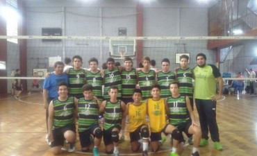La Tira Juvenil de Caballeros gan&oacute; dos de los cinco partidos que disput&oacute; frente a Lanus 
