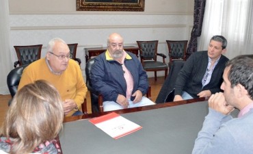 El Intendente se reuni&oacute; con miembros de la CUCEI