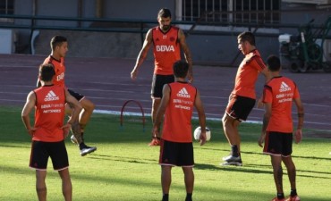 RIVER PLATE VIAJ?&rsquo; A ECUADOR
