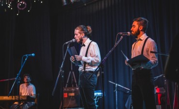 Con el acompa&ntilde;amiento de Campana Joven, Noche de Solistas present&oacute; su primer disco 