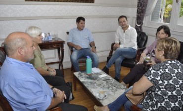 El Intendente acompa&ntilde;a los preparativos de los festejos por el centenario de la Escuela Normal