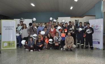 Se realiz&oacute; la charla sobre seguridad vial en el manejo de motos 