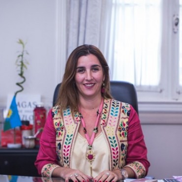 Nuestro futuro depende de brindarles a los j&oacute;venes las condiciones para su desarrollo emocional e intelectual  :   Por Mariela Schvartz, jefa de Gabinete del Municipio