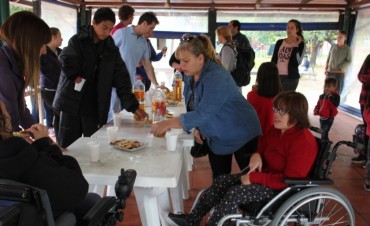 Se reiniciaron las clases de la escuela deportiva para chicos con discapacidad