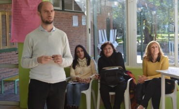 Escuela en movimiento: se dict&oacute; la primera capacitaci&oacute;n dirigida a directivos de nivel inicial y primario 