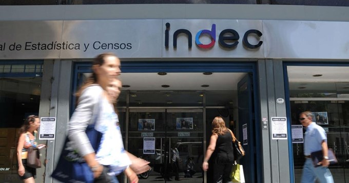 La econom&iacute;a cay&oacute; 2,2 por ciento en febrero