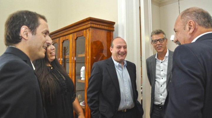 En la apertura de sesiones, Roses llam&oacute; a ampliar la agenda del HCD de cara al vecino