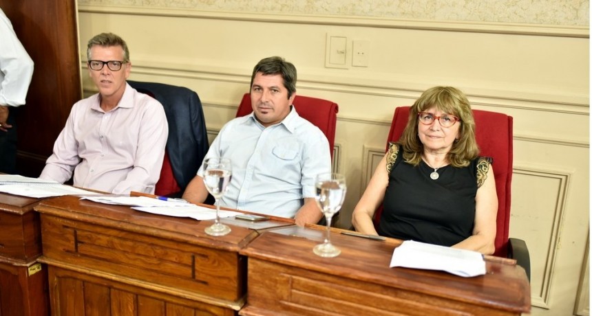 "EN TODAS LAS ULTIMAS SESIONES EL KIRCHNERISMO LE DIO LA MAYOR&Iacute;A A CAMBIEMOS EN EL HCD"