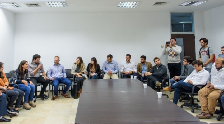 La juventud de Cambiemos debati&oacute; sobre &ldquo;la ley de nocturnidad&rdquo;