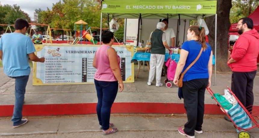 "El mercado en tu barrio" estar&aacute; este s&aacute;bado en la Plaza Espa&ntilde;a   
