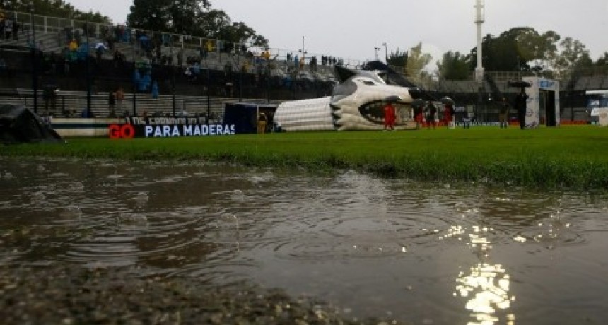 Boca Juniors no pudo jugar en La Plata por las malas condiciones climà ticas