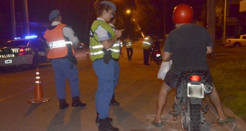 Importante operativo multi - fuerzas en dos barrios de la ciudad