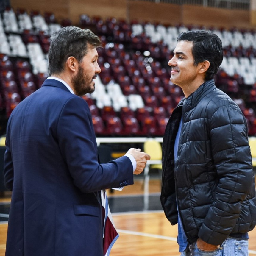 El precandidato a presidente por Alternativa Federal y gobernador de Salta, Juan Manuel Urtubey, se reuni&oacute; hoy con Marcelo Tinelli