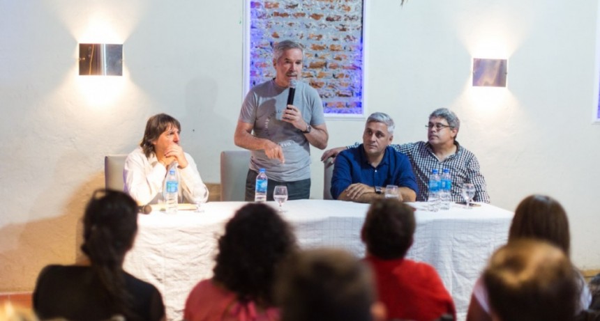 Marco Colella particip&oacute; de acto con Felipe Sol&aacute; en Lujan 