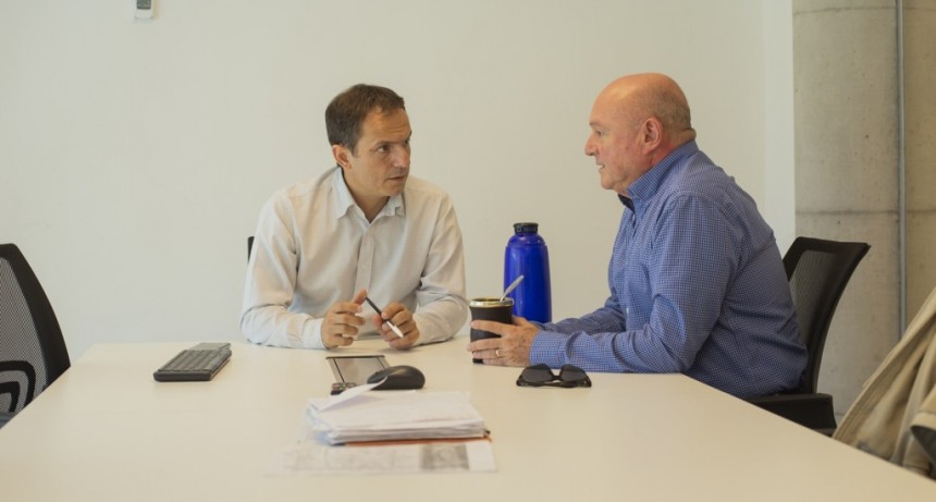 Abella se reuni&oacute; con el diputado Hugo Oro&ntilde;o