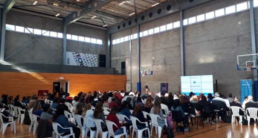 Contin&uacute;a la Diplomatura sobre abordaje integral de consumos problem&aacute;ticos